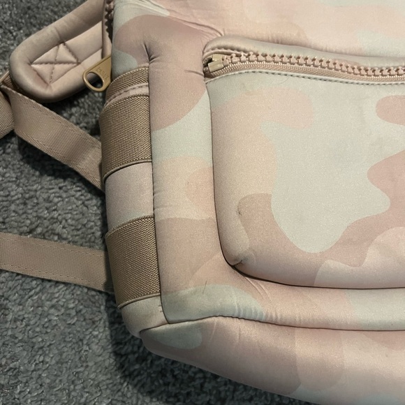 Dakota Dagne Dover Backpack - Picture 7 of 10